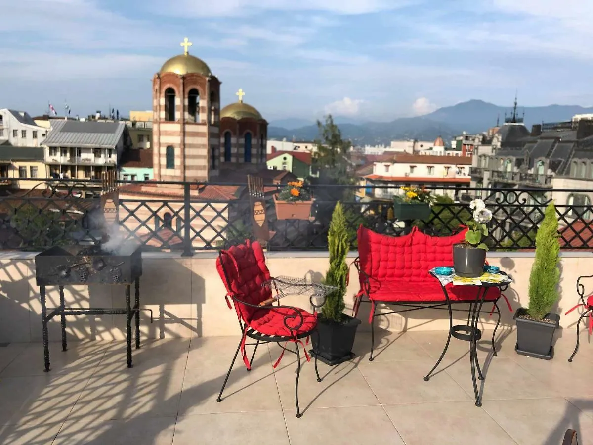 Piazza Batumi Guesthouse